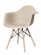Пластиковый стул с подлокотниками на деревянных круглых ножках 